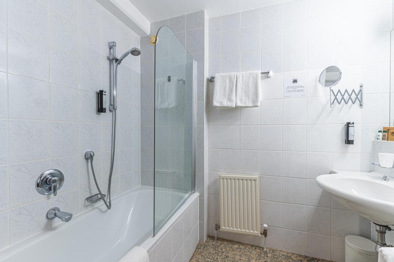 Hotel Tia Monte Nauders Bagian luar foto