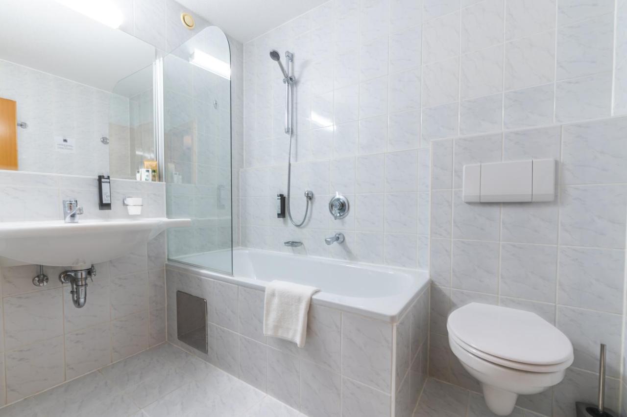 Hotel Tia Monte Nauders Bagian luar foto