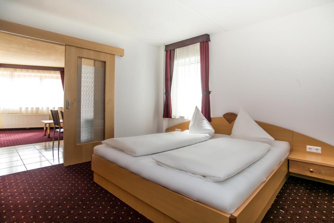 Hotel Tia Monte Nauders Bagian luar foto